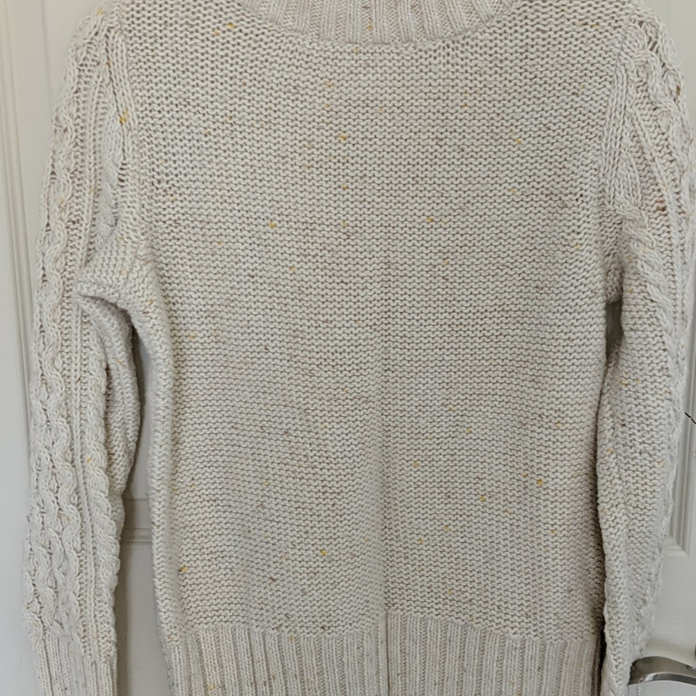 Cream Sweater - Large - Picture 3 of 7